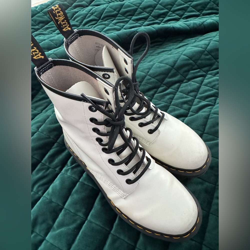 Dr. Martens Jadon White Platform Boots Women’s 9 EU 41